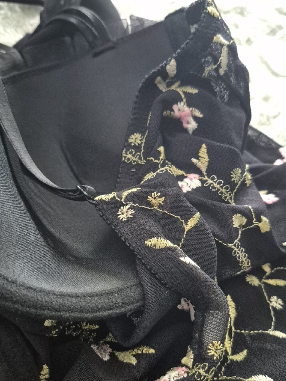 Hillard & Hanson Black Floral Embroidered Intimate Top with Pink and Cream Roses - Picture 5 of 5